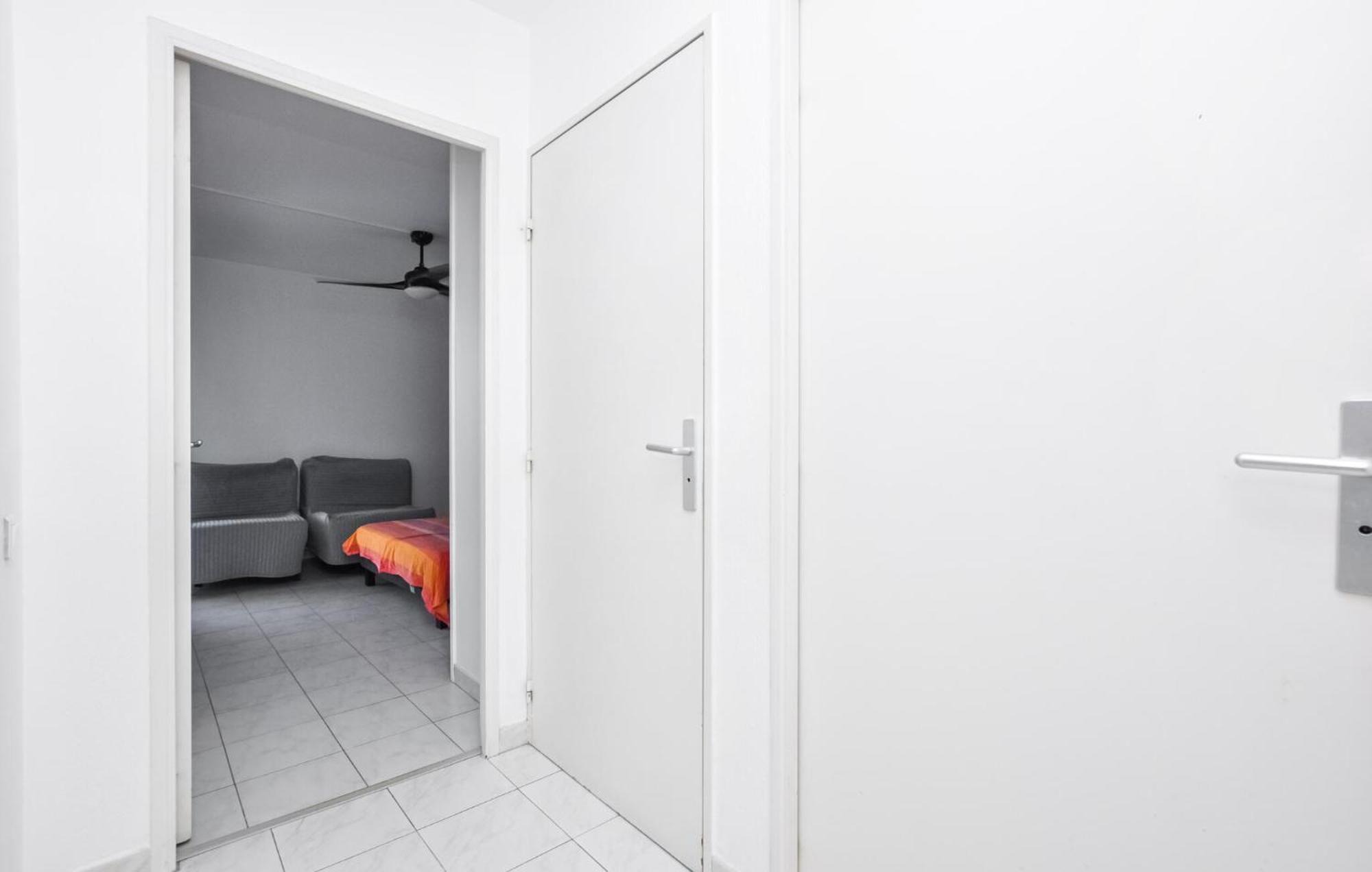 Apartment 1 Bedroom Stunning In Antibes